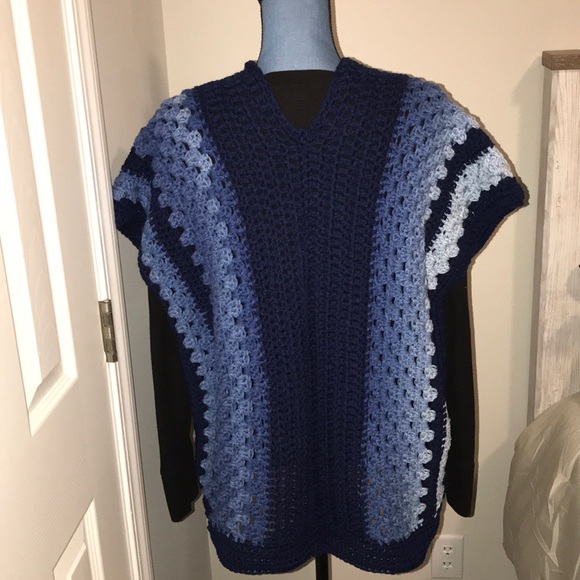 Women’s crochet kimono ombré blue/Navy - Picture 2 of 4